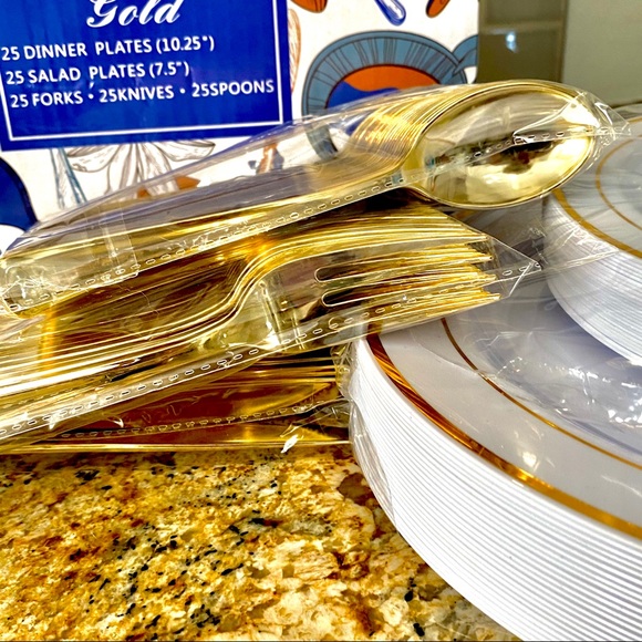 WDF-125pc Premium heavyweight full dinnerware set - Picture 5 of 9